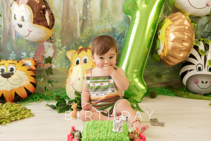 Smile Baby Photography  birthday cake smash